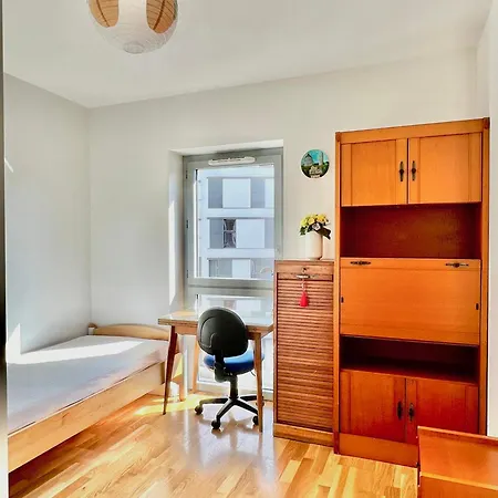 Apartment Pres De Paris, Bel Entier De 3 Pieces Avec Parking