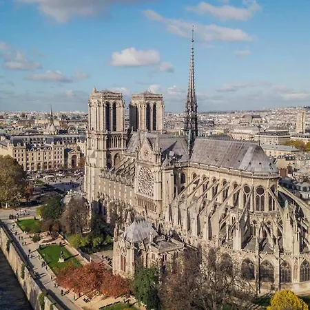 Apartment Pres De Paris, Bel Entier De 3 Pieces Avec Parking *